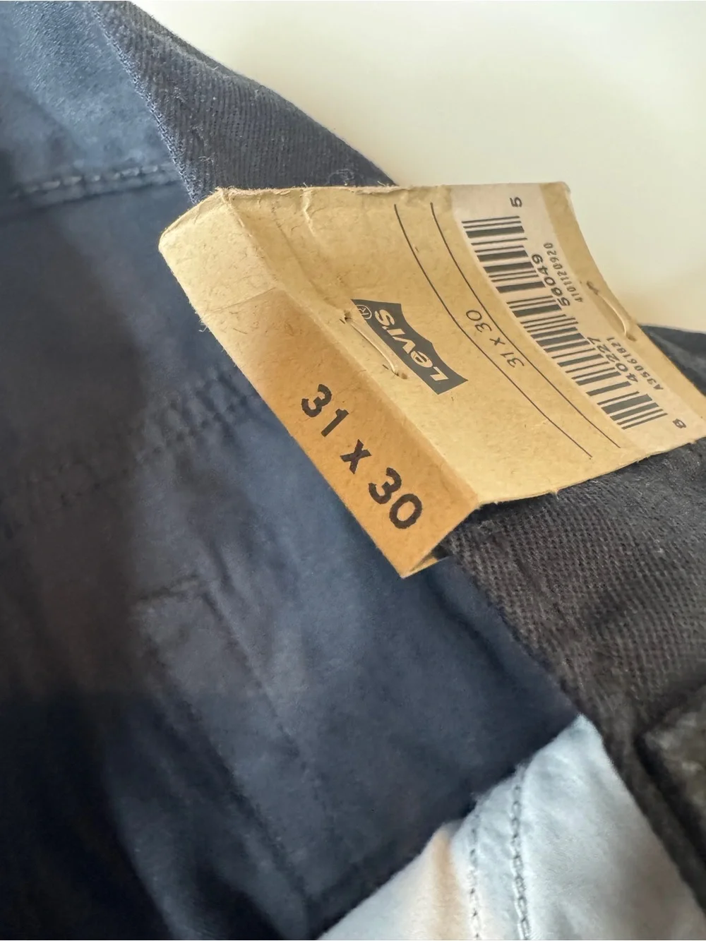 Levi’s High Waisted Mom Jeans Black 31x30 Tapered High Rise Relaxed Fit NWT